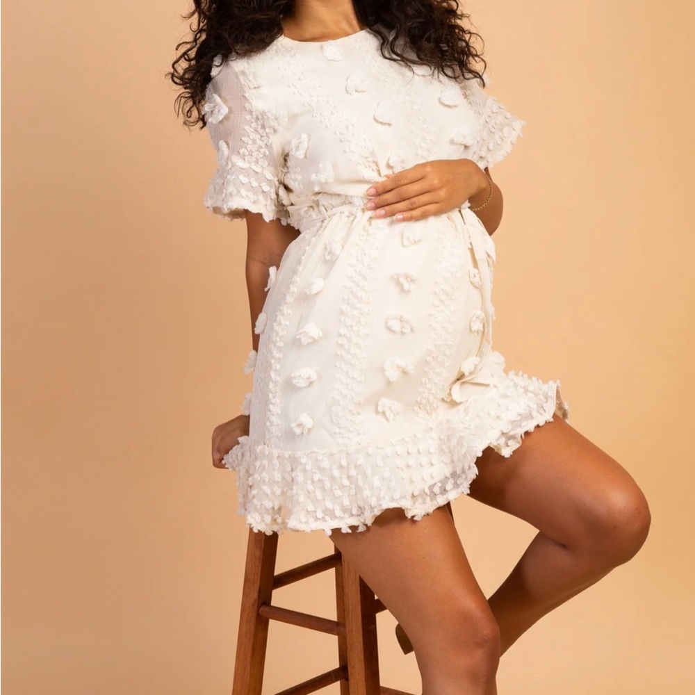 Cream Floral Applique Maternity Flounce Dress